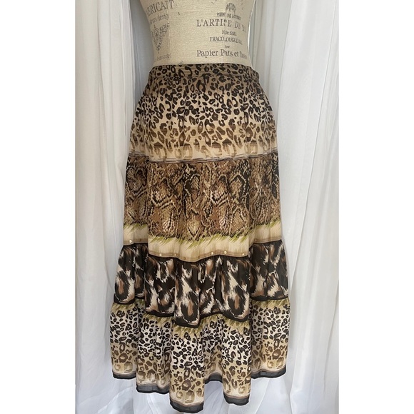 JM Collection Dresses & Skirts - Vintage Mixed Animal Print Maxi Skirt Fully Lined Size: 12 Large